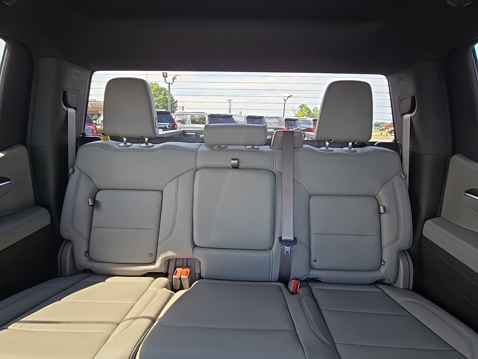 2026 GMC Sierra 1500 SLT - Photo 31