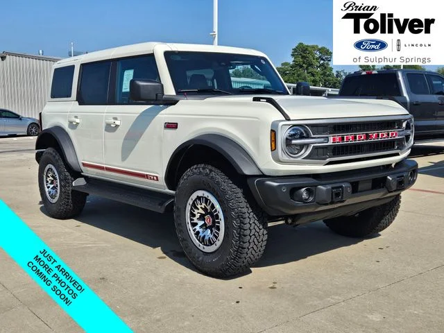 New 2026 Wimbledon White Ford Outer Banks® image 1