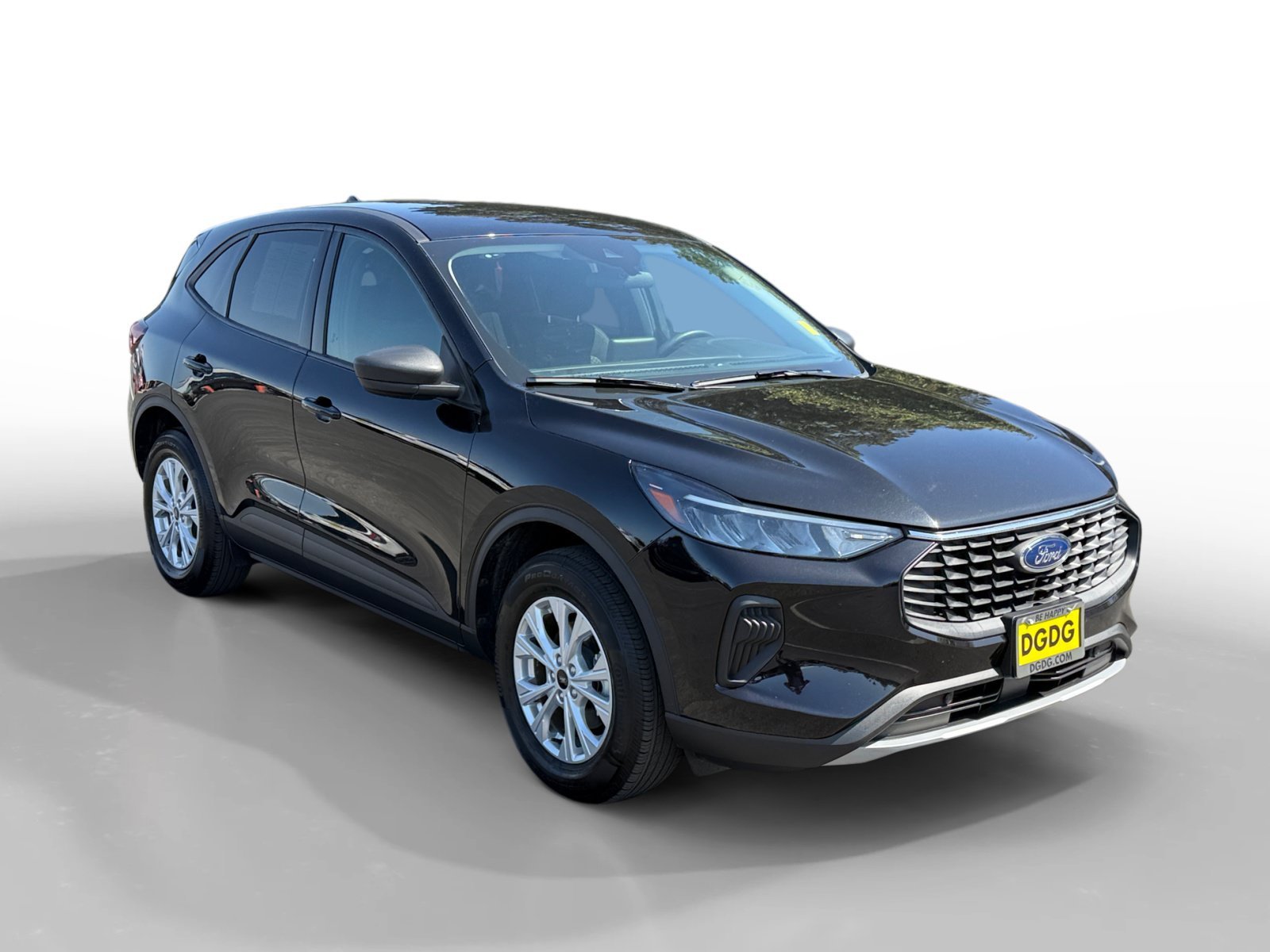 Used 2025 Black Metallic Ford Active image 7
