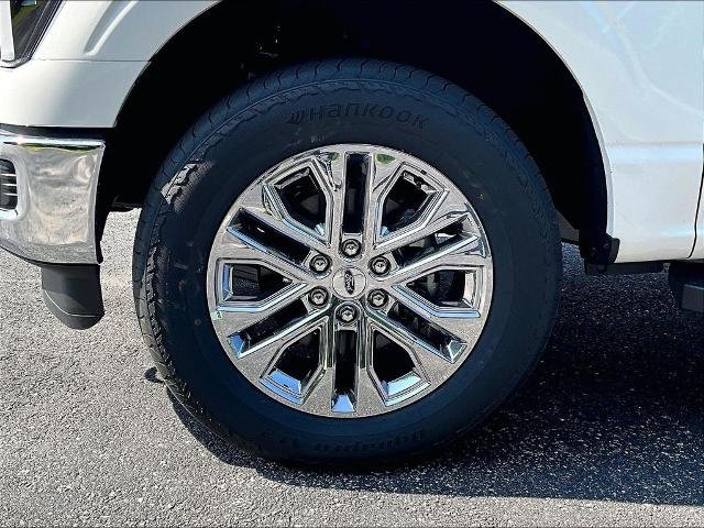New 2026 Star White Metallic Tri-Coat Ford Lariat image 28
