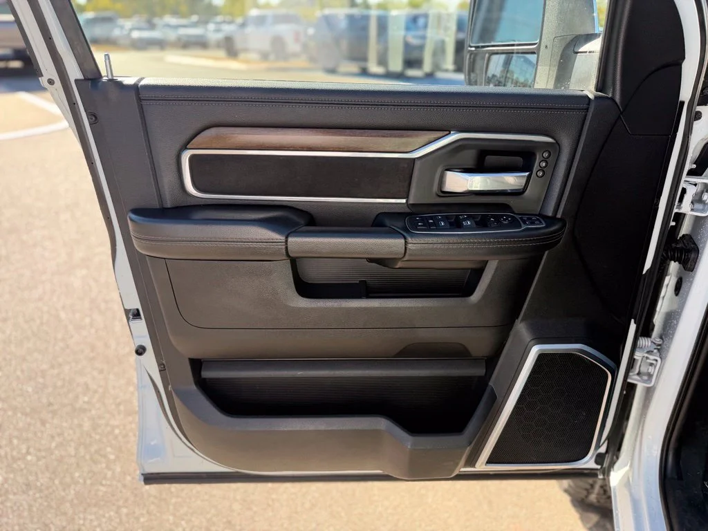 Used 2024 White Ram Laramie image 19