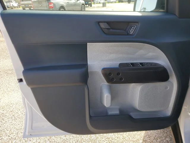 New 2026 Oxford White Ford XLT image 16
