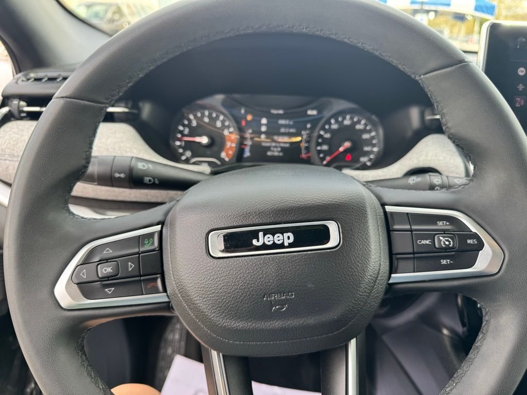 2024 Jeep Compass Latitude - Photo 19