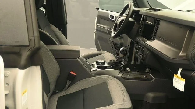 New 2026 Avalanche Gray Ford Base image 18