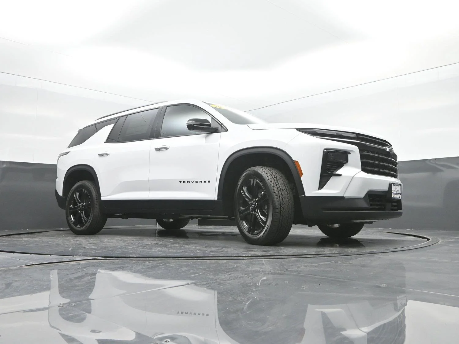 2027 Chevrolet Traverse LT - Photo 35