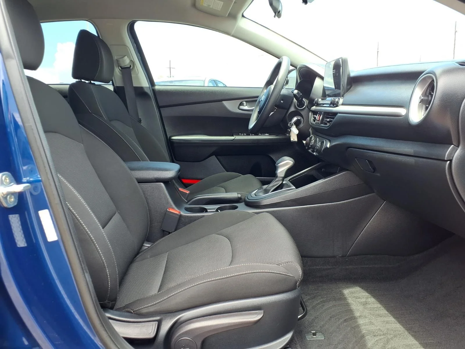 Certified Used 2021 Blue Kia LXS image 13