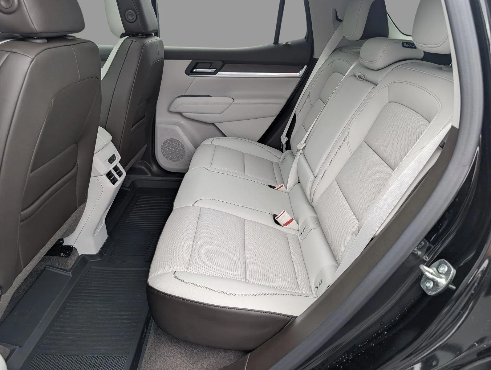 New 2026 Ebony Twilight Metallic GMC Denali image 33