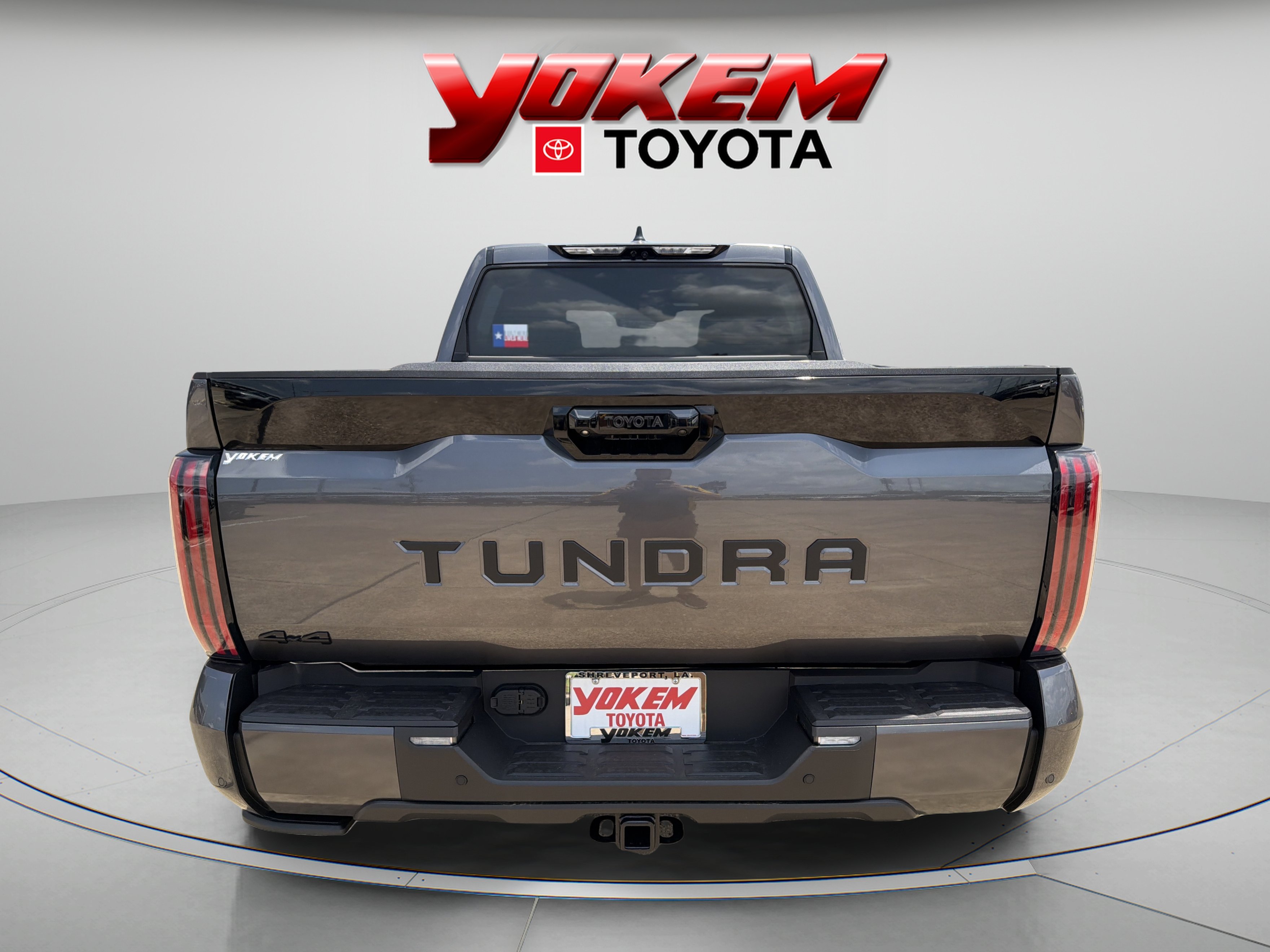 2026 Toyota Tundra Platinum - Photo 6