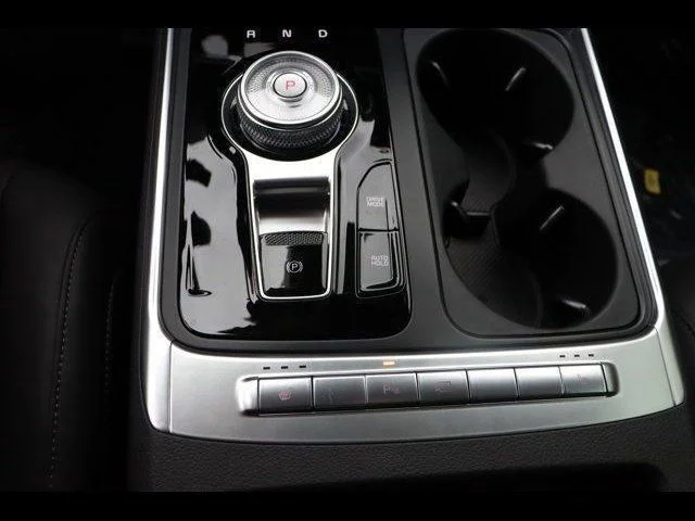 2026 Kia Carnival EX - Photo 17