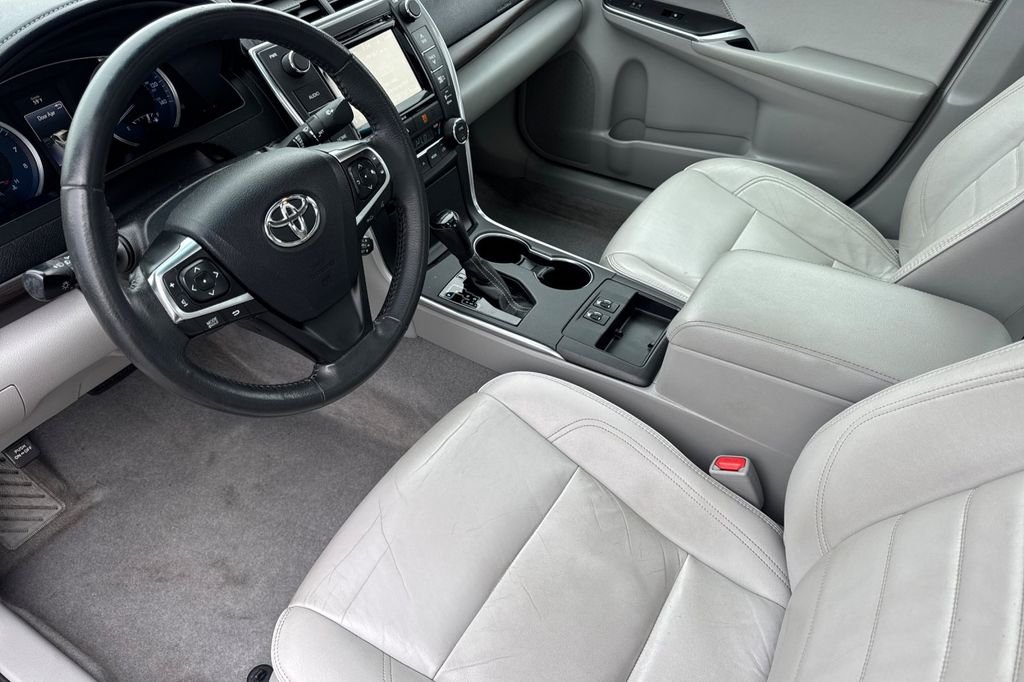 Certified Used 2017 Gray Toyota XLE image 12