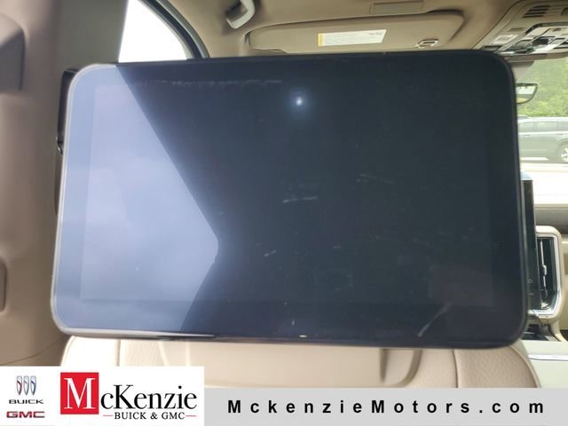 2026 GMC Yukon XL Denali - Photo 25