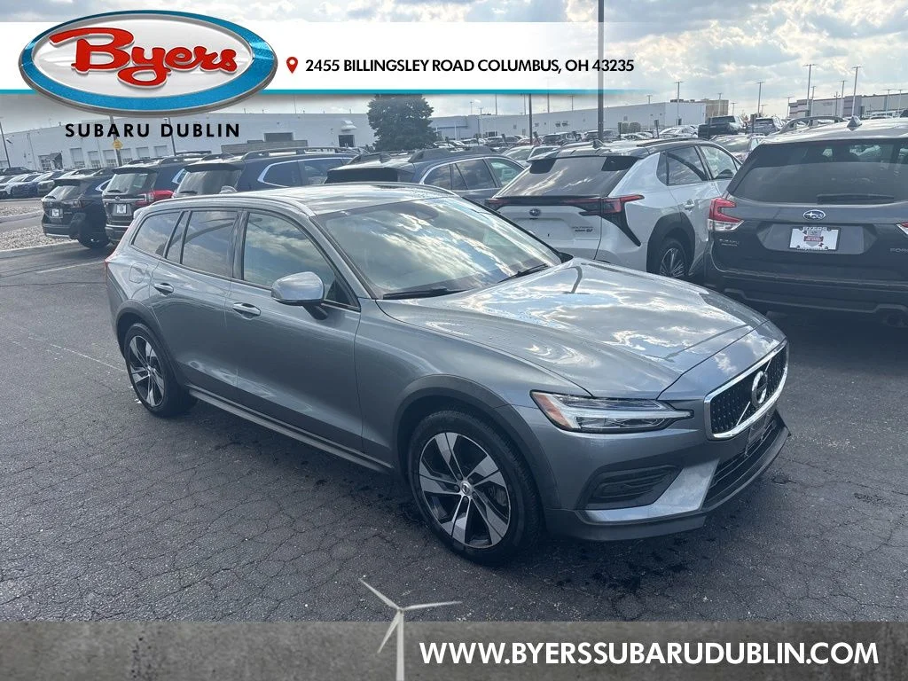 2020 Volvo V60 Cross Country