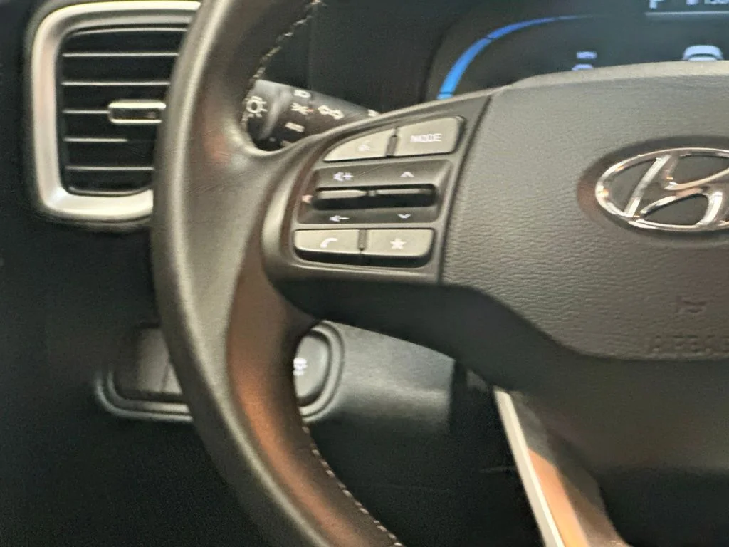 Used 2026 Onyx Black Hyundai SEL image 14