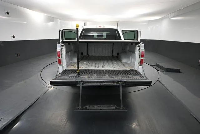 Used 2012 White Ford XLT image 35