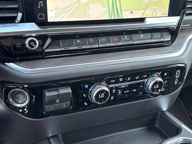 2026 GMC Sierra 1500 SLT - Photo 17