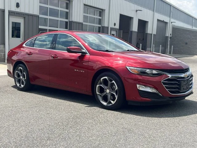 Used 2024 Red Chevrolet LT image 15