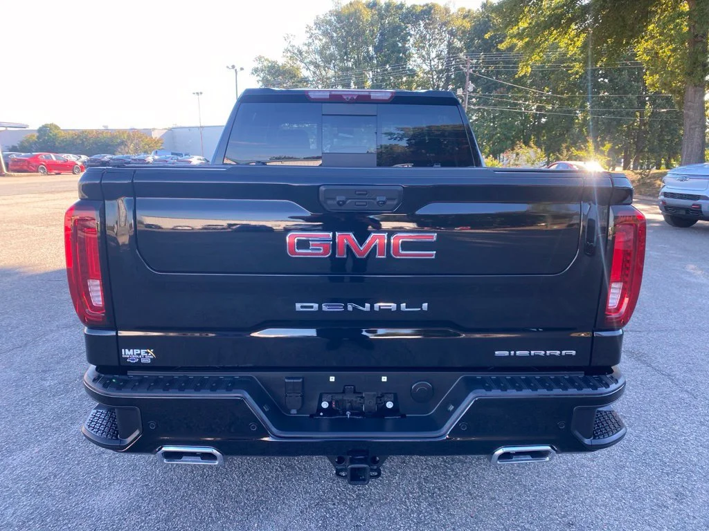 Used 2026 Onyx Black GMC Denali image 4