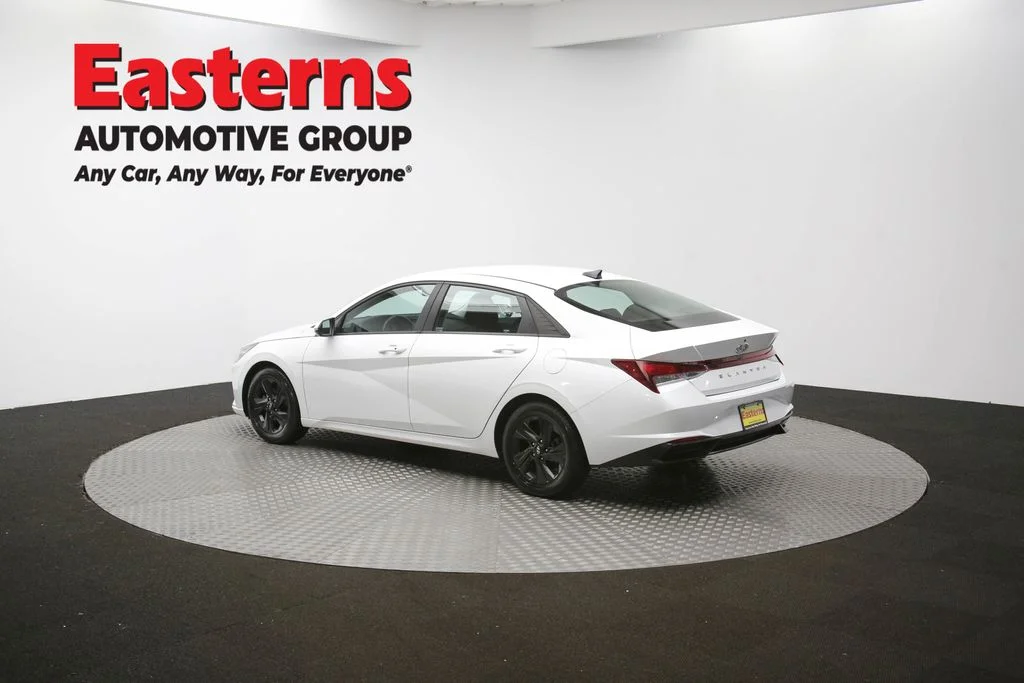 Used 2022 White Hyundai SEL image 62