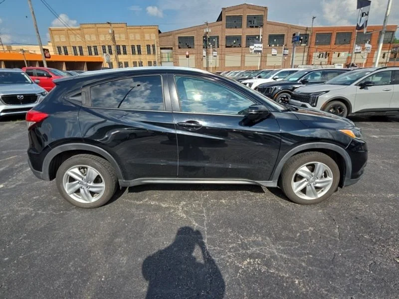 Used 2020  Honda EX image 8