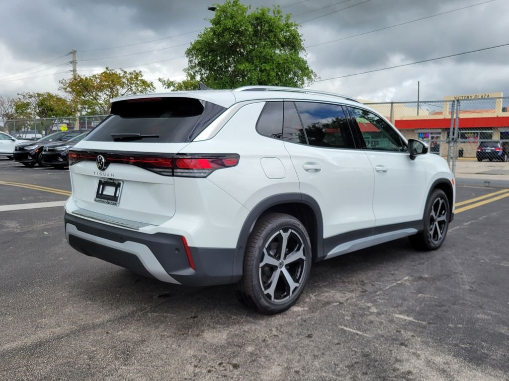 New 2026 White/off-white Volkswagen 2.0T SE image 4