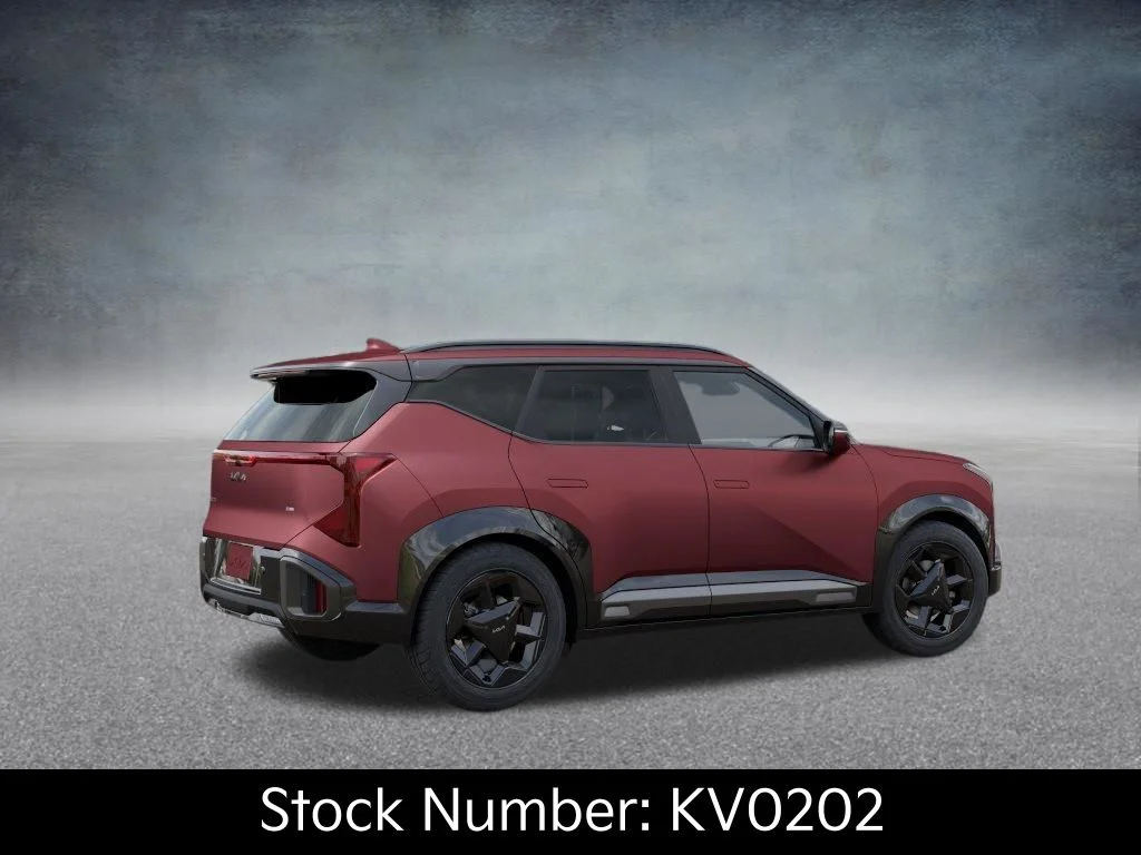 New 2027 Magma Red Matte Kia X-Line S image 6