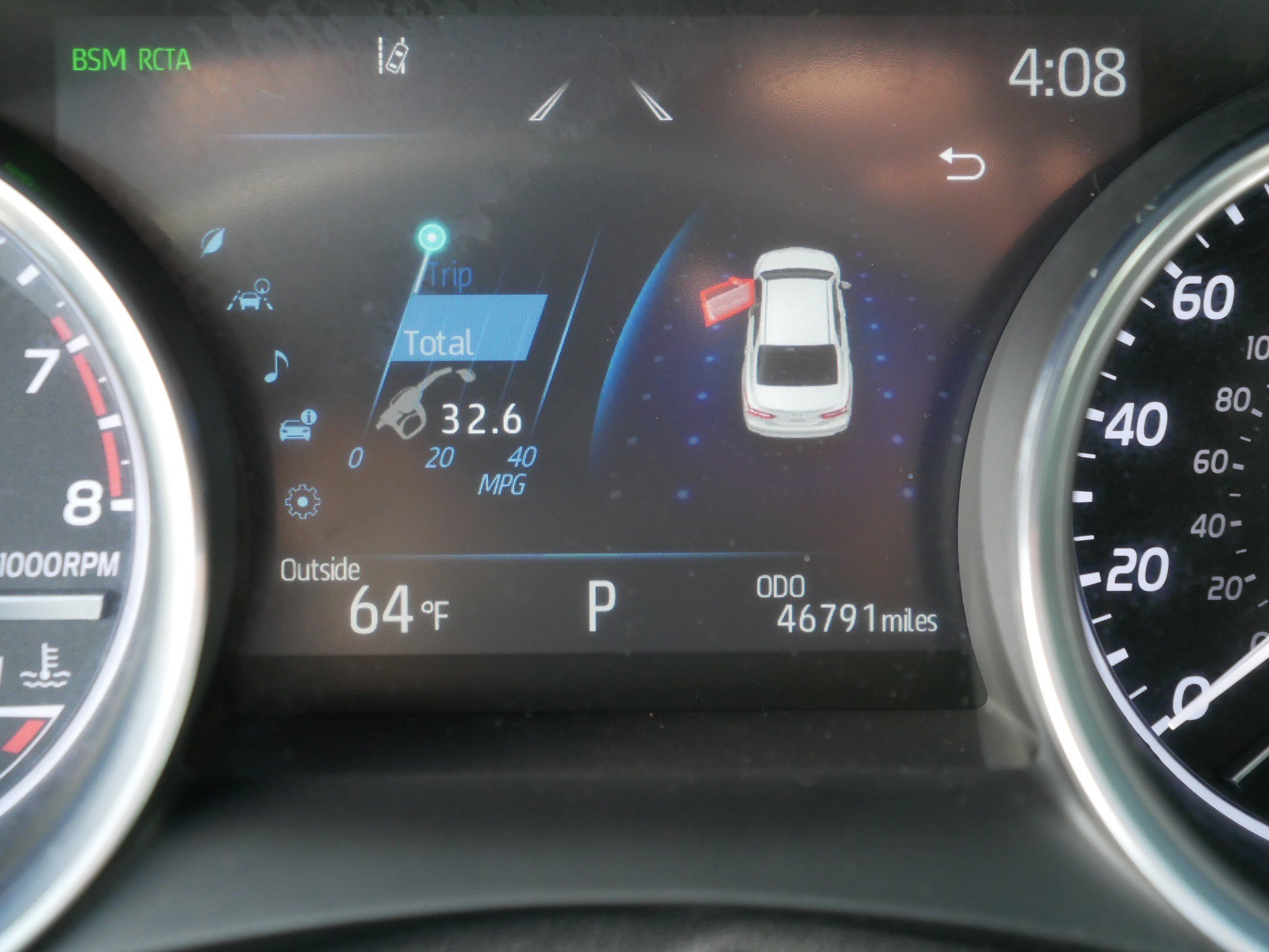 Used 2019 Wind Chill Pearl Toyota XLE image 21