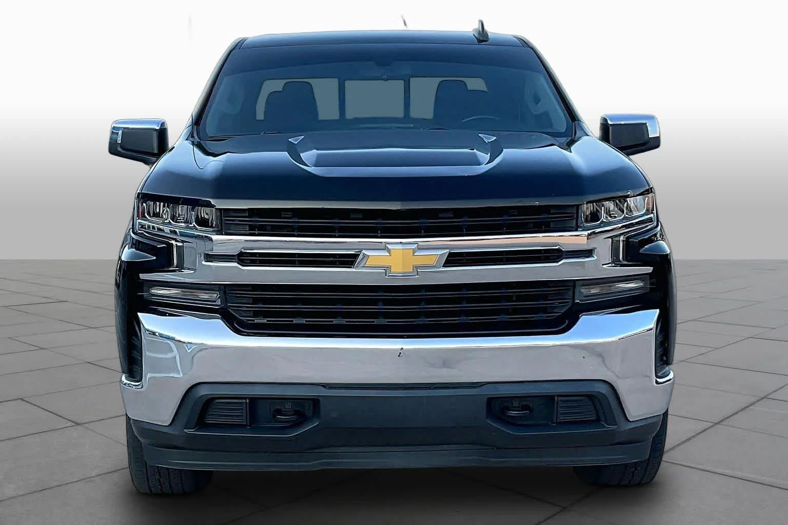 Used 2021 Black Chevrolet LT image 3