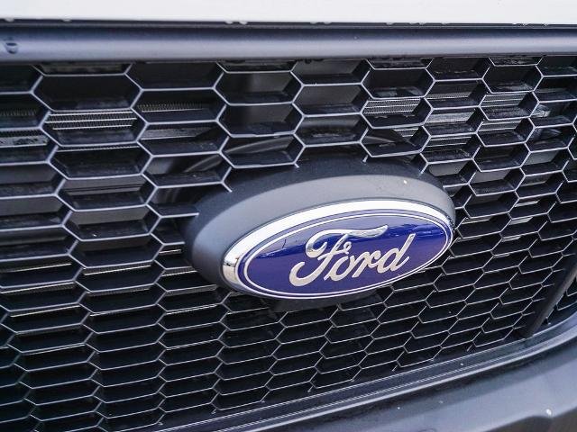 New 2025 Oxford White Ford Base image 37