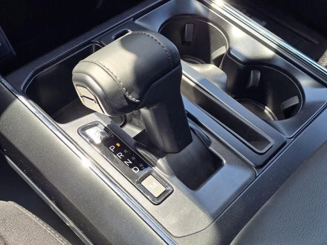 2025 Ford F-150 XLT - Photo 34