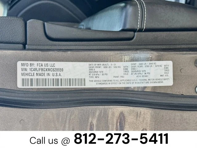 Used 2021 Gray Jeep Limited image 33