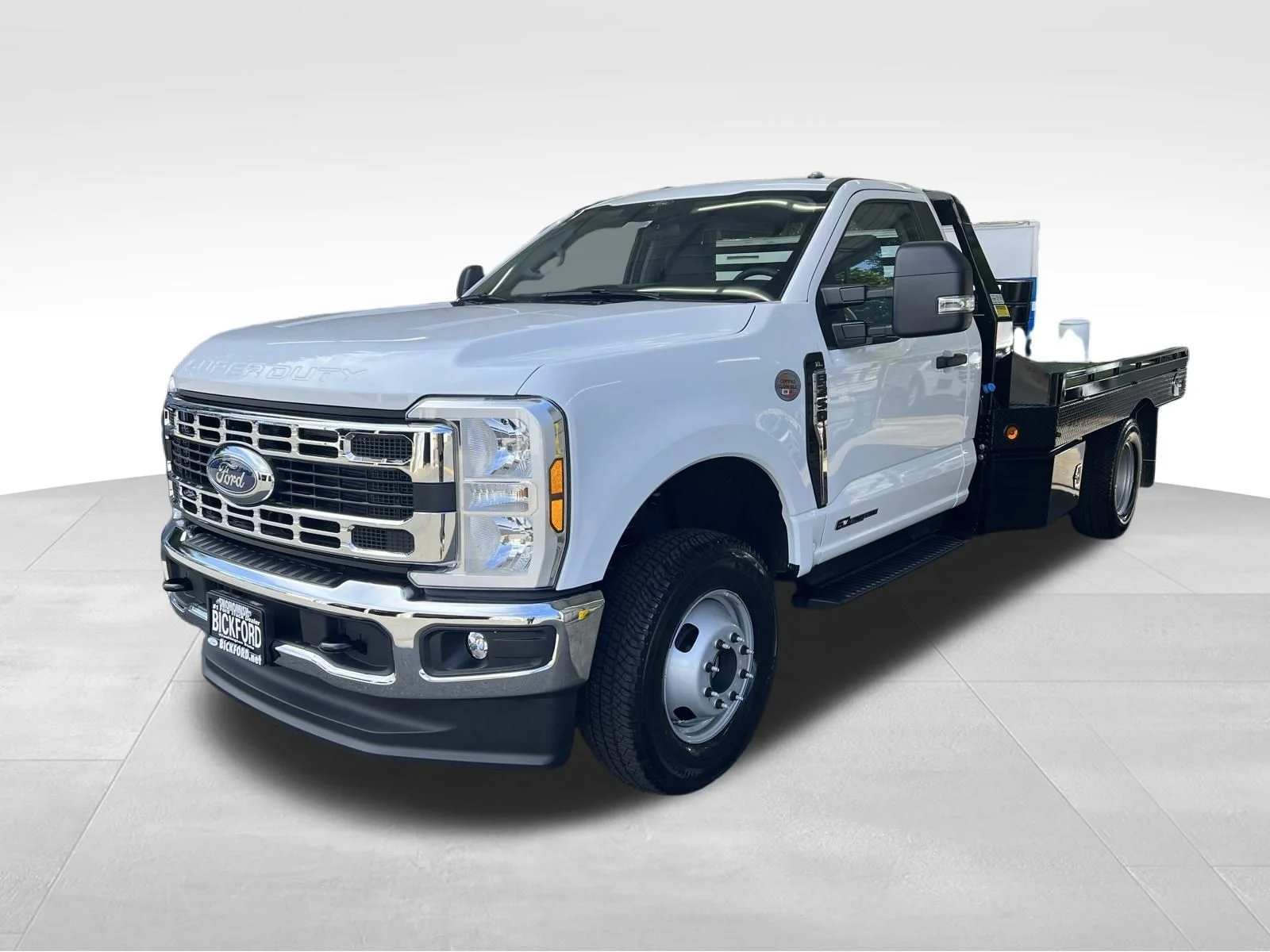 2025 Ford F-350 Super Duty Chassis Cab