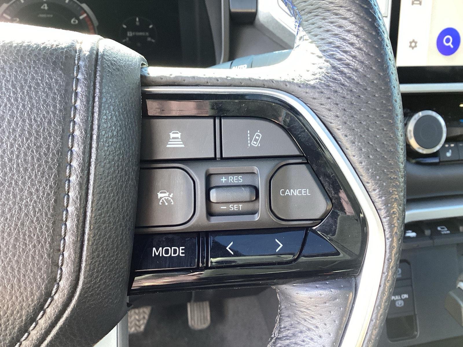 Used 2024 Lunar Rock Toyota Platinum image 22