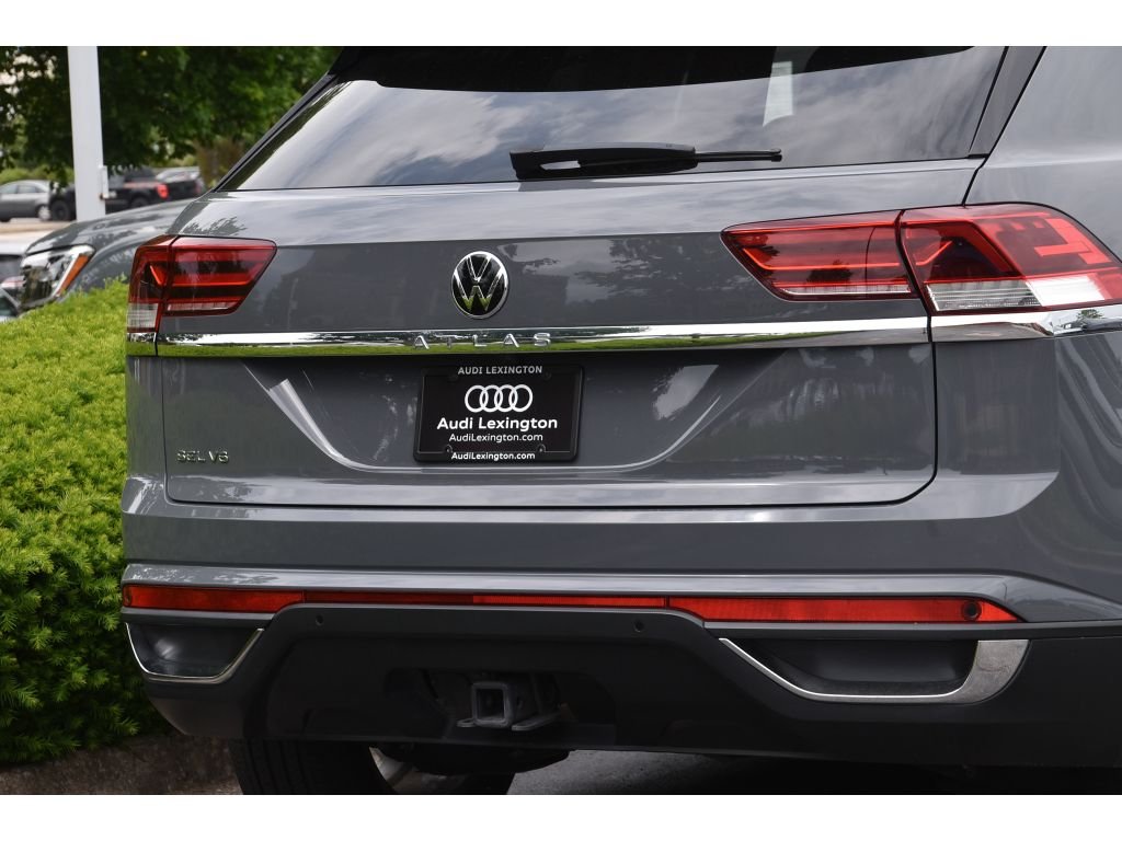 Used 2020 Platinum Gray Metallic Volkswagen 3.6L V6 SEL image 24