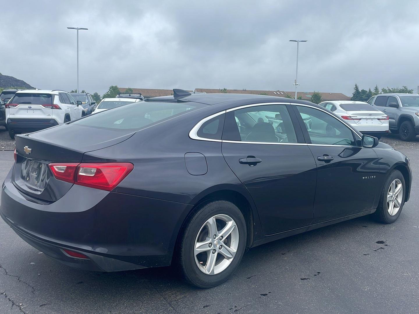 Used 2022 Dark Ash Metallic Chevrolet LS image 7