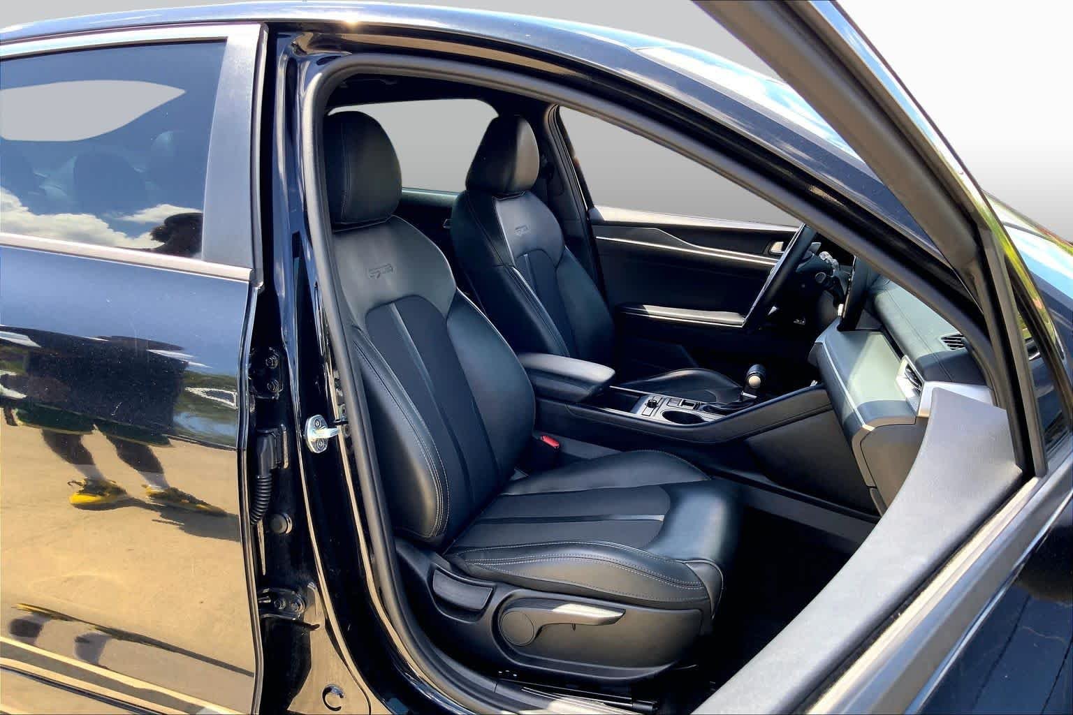 Used 2021 Ebony Black Kia GT-Line image 9