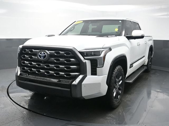 2023 Toyota Tundra Hybrid Platinum