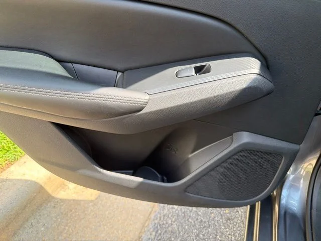 Used 2025 Gray Nissan 2.5 SV image 17