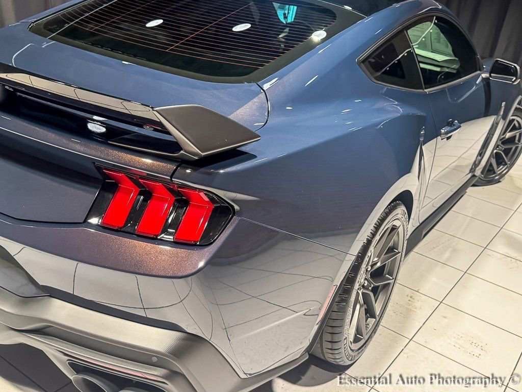 2024 FORD MUSTANG - Image 9