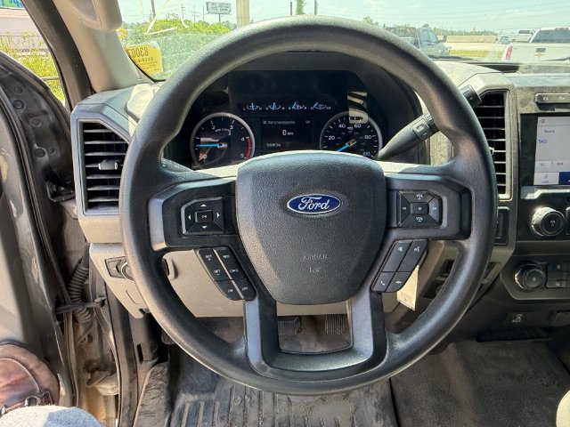 Used 2022 Gray Ford XL image 21
