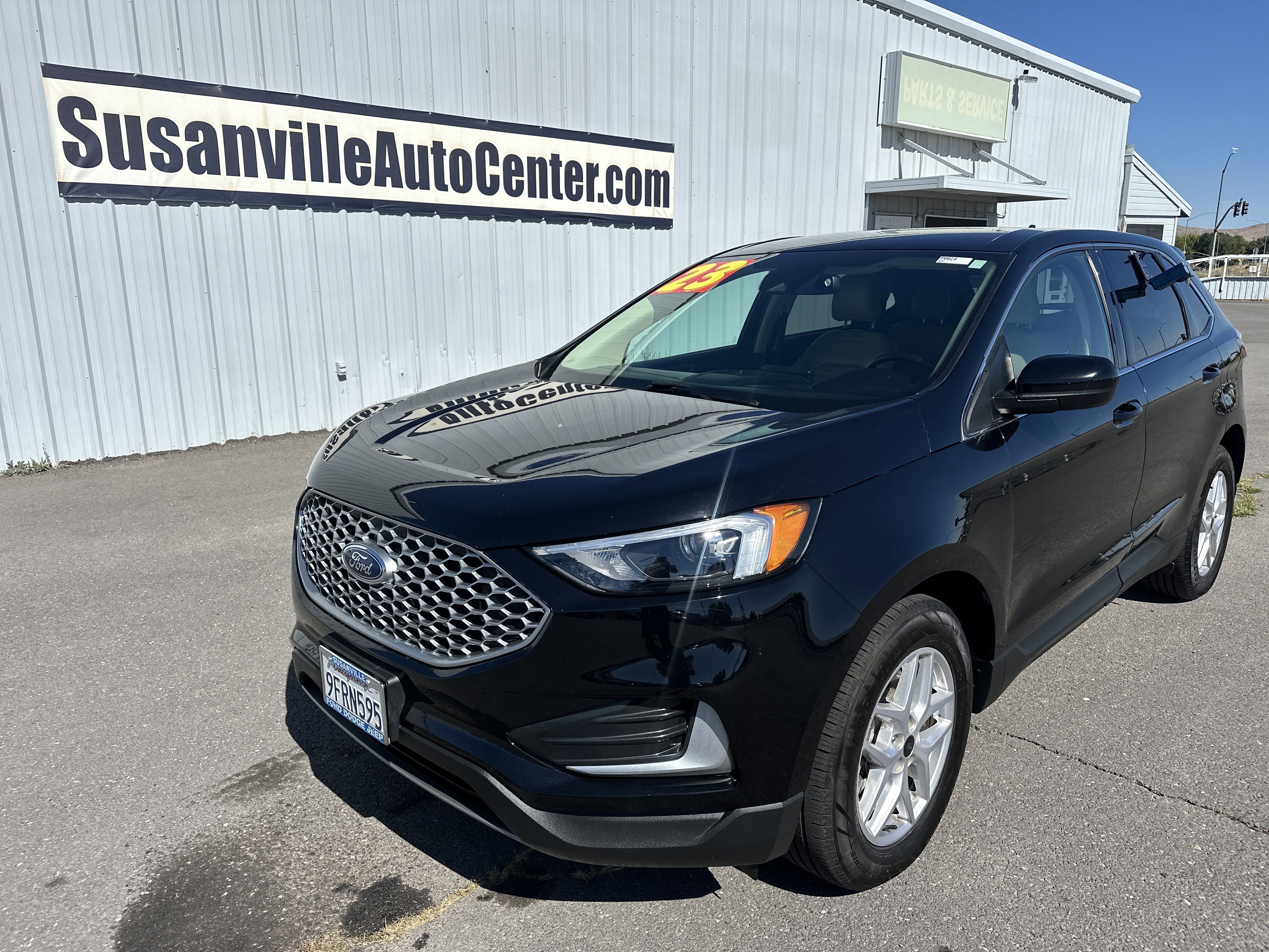2023 Ford Edge SEL AWD's photo