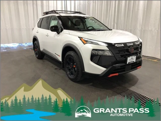 2026 Nissan Rogue Rock Creek AWD's photo
