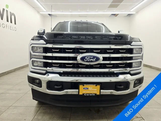 Certified Used 2025 Agate Black Metallic Ford King Ranch image 8