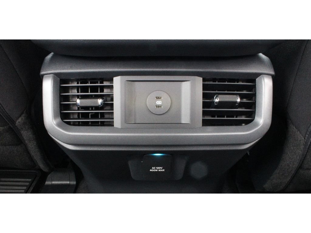 New 2026 Iconic Silver Metallic Ford XLT image 18