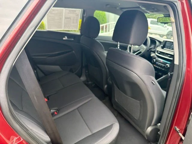Used 2019 Red Hyundai Value image 24