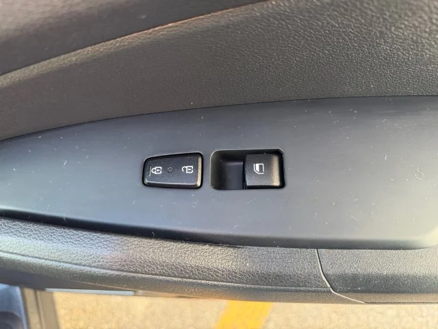 Used 2024 Gray Kia LX image 31