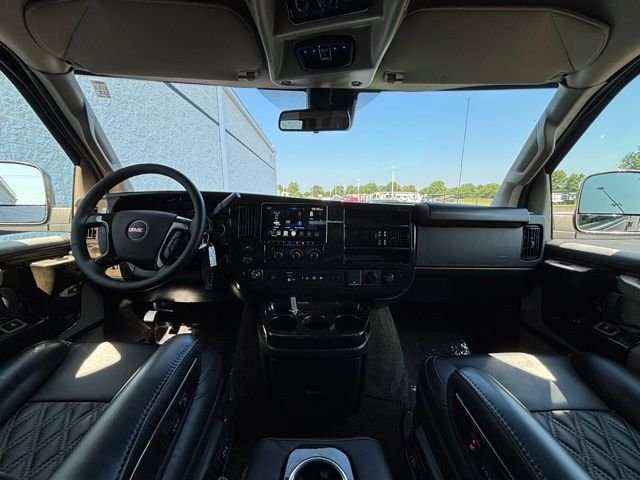 Used 2025 Special Exterior Color GMC Explorer Limited SE image 23