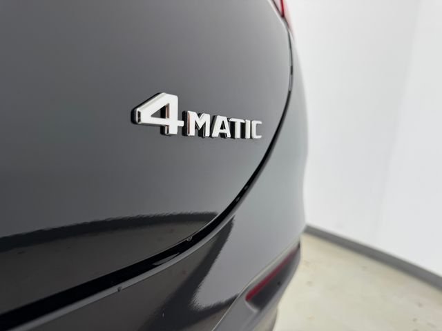 New 2026 Black Mercedes-Benz GLE 450 image 37