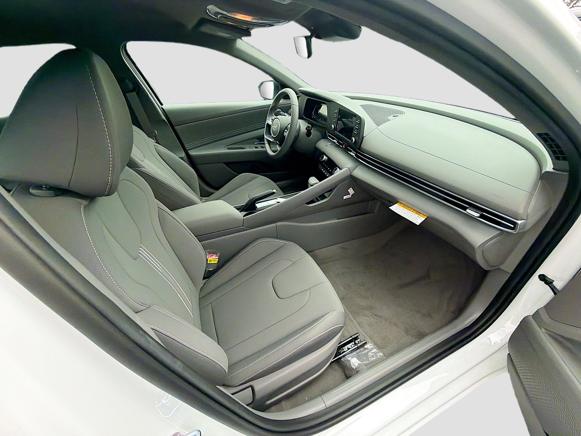 New 2026 Serenity White Hyundai SEL Sport image 44