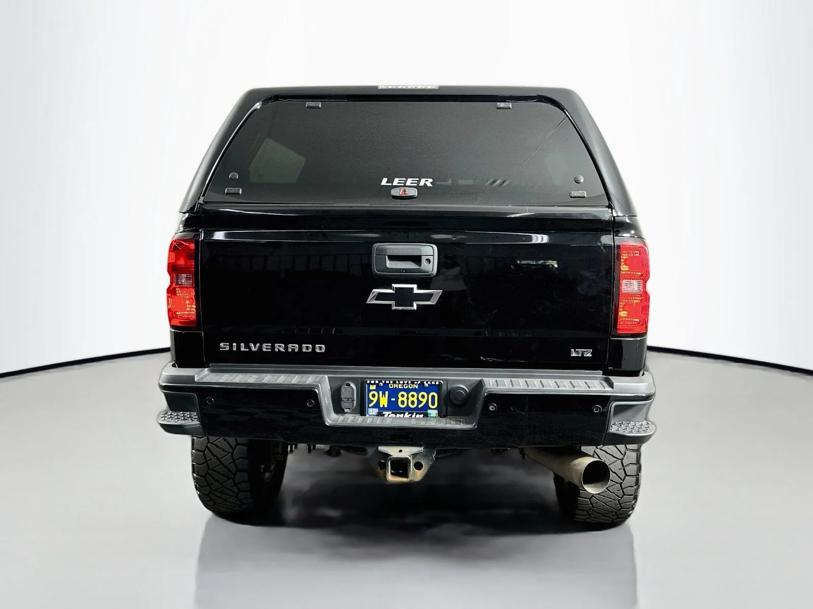 Used 2019 BLACK Chevrolet LTZ image 7