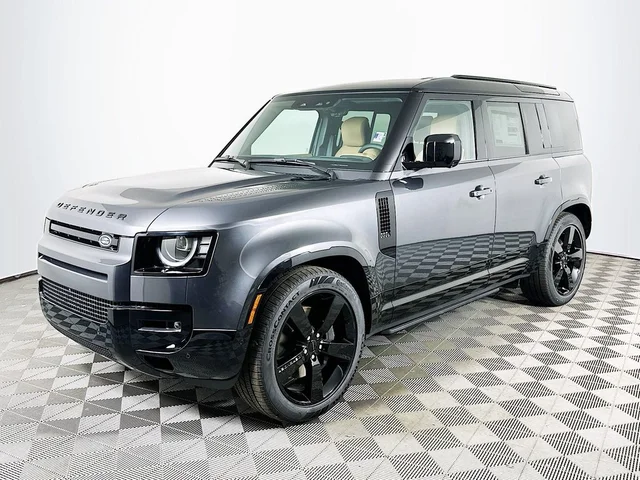2026 Land Rover Defender 110 X-Dynamic SE
